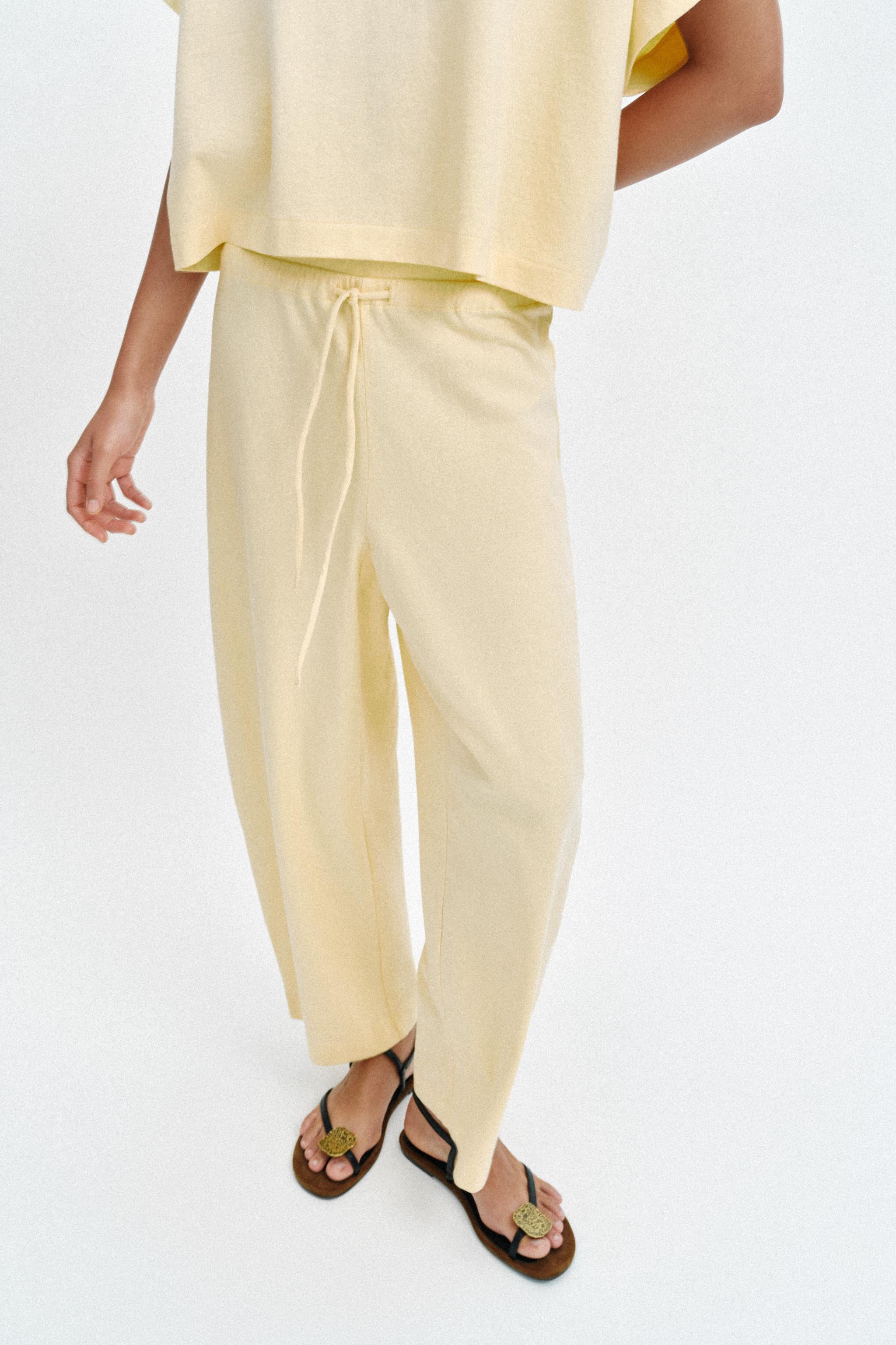 PANTALON RUSTIQUE À CORDONS